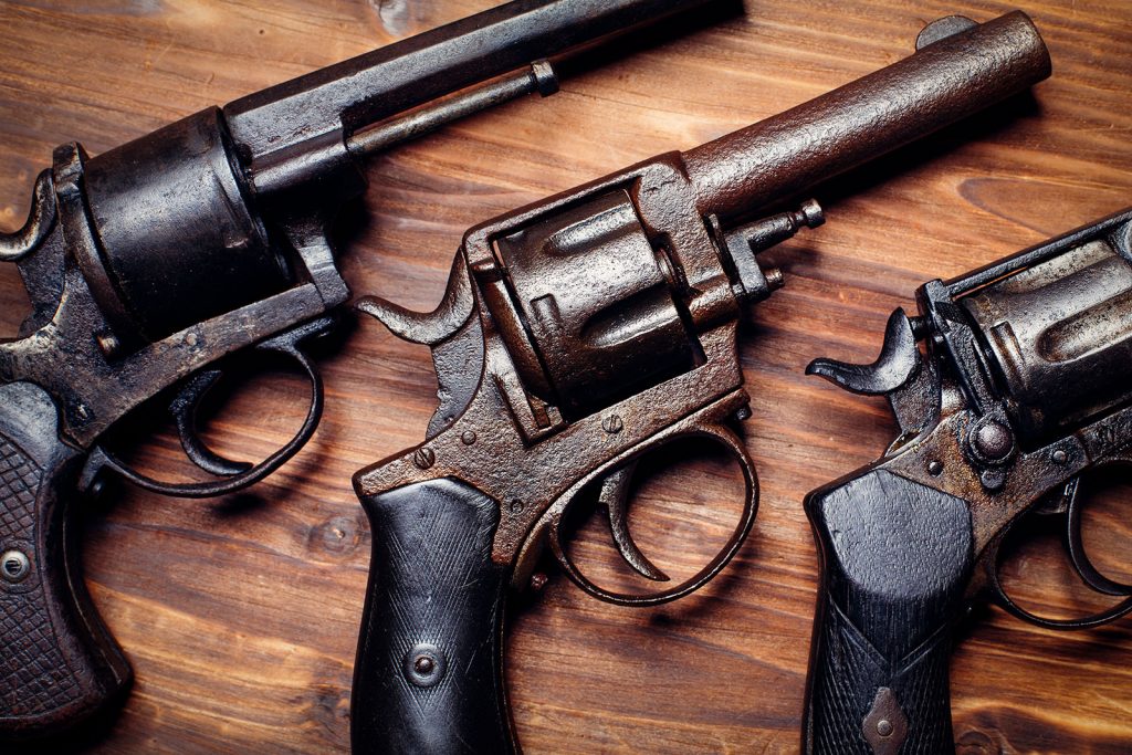 antique gun auction items