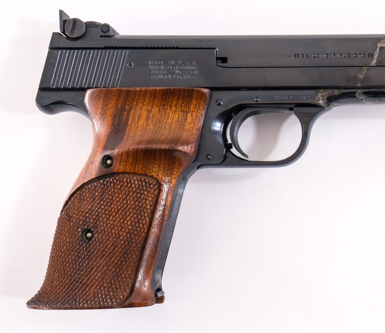 S&W 41 .22 LR Semi-Auto Pistol