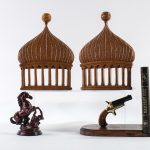 Colt Book Ends & Delivery Truck Group Auction