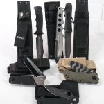 Huge Asst. of Knives (29pcs) Spyderco, Sog