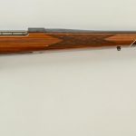 Weatherby MARK V 7mm Magnum Rifle Auction