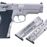 Smith & Wesson 4006 .40 S&W Semi Auto Pistol